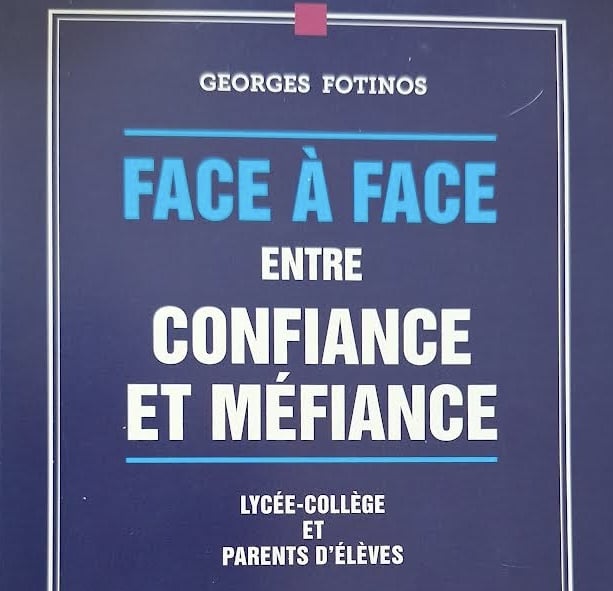 Une image contenant texte, Police, livre, affiche Description générée automatiquement